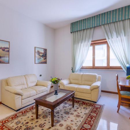 Astura Palace Hotel Nettuno Esterno foto
