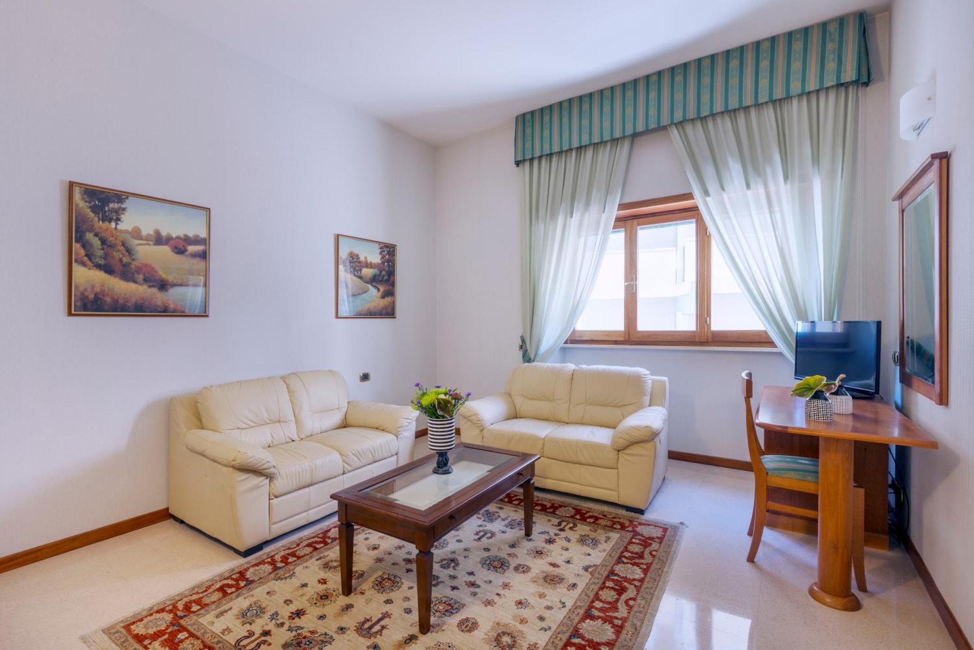 Astura Palace Hotel Nettuno Esterno foto