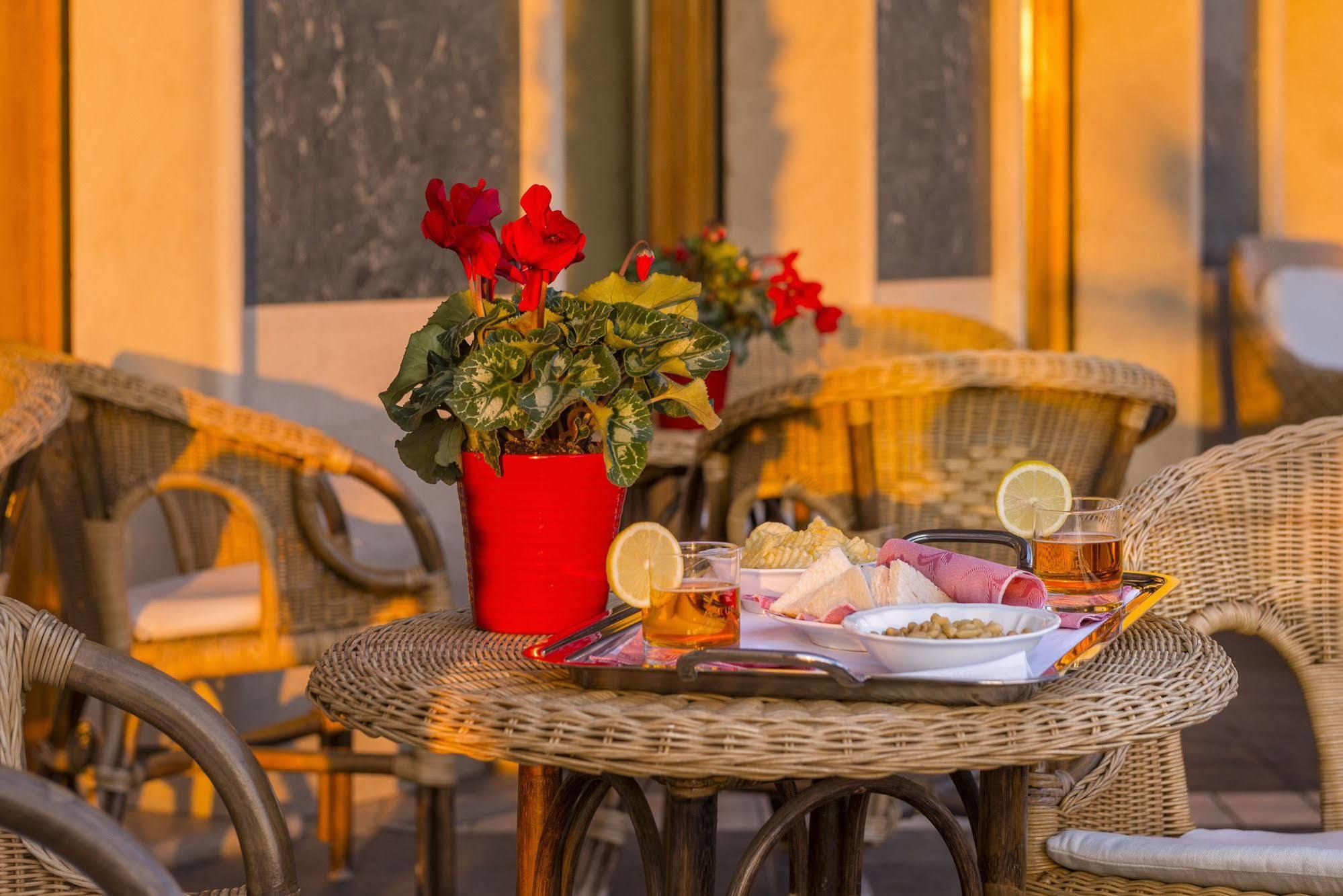 Astura Palace Hotel Nettuno Esterno foto